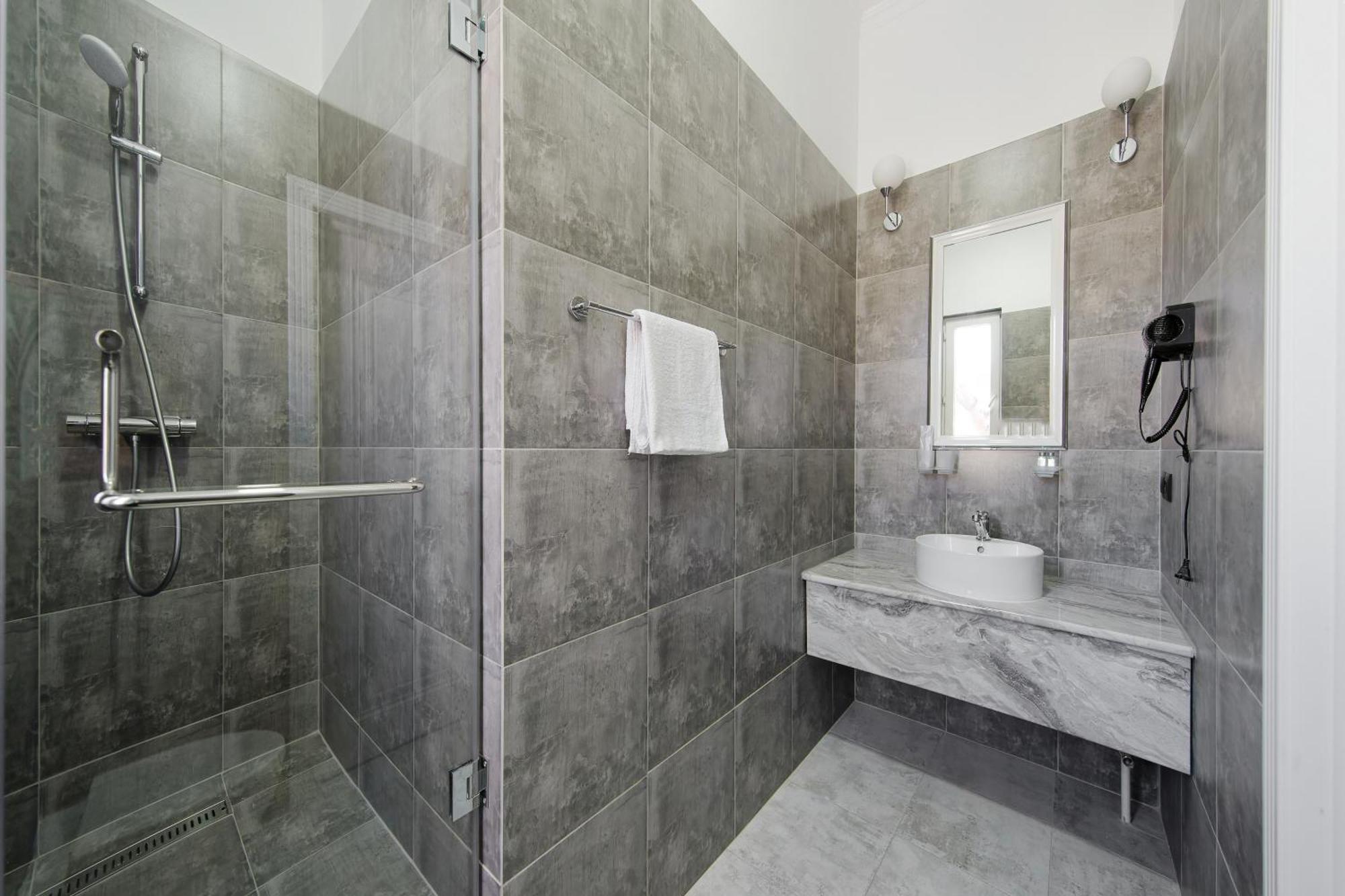 Hannah Inn Budget Hotel Astana Buitenkant foto