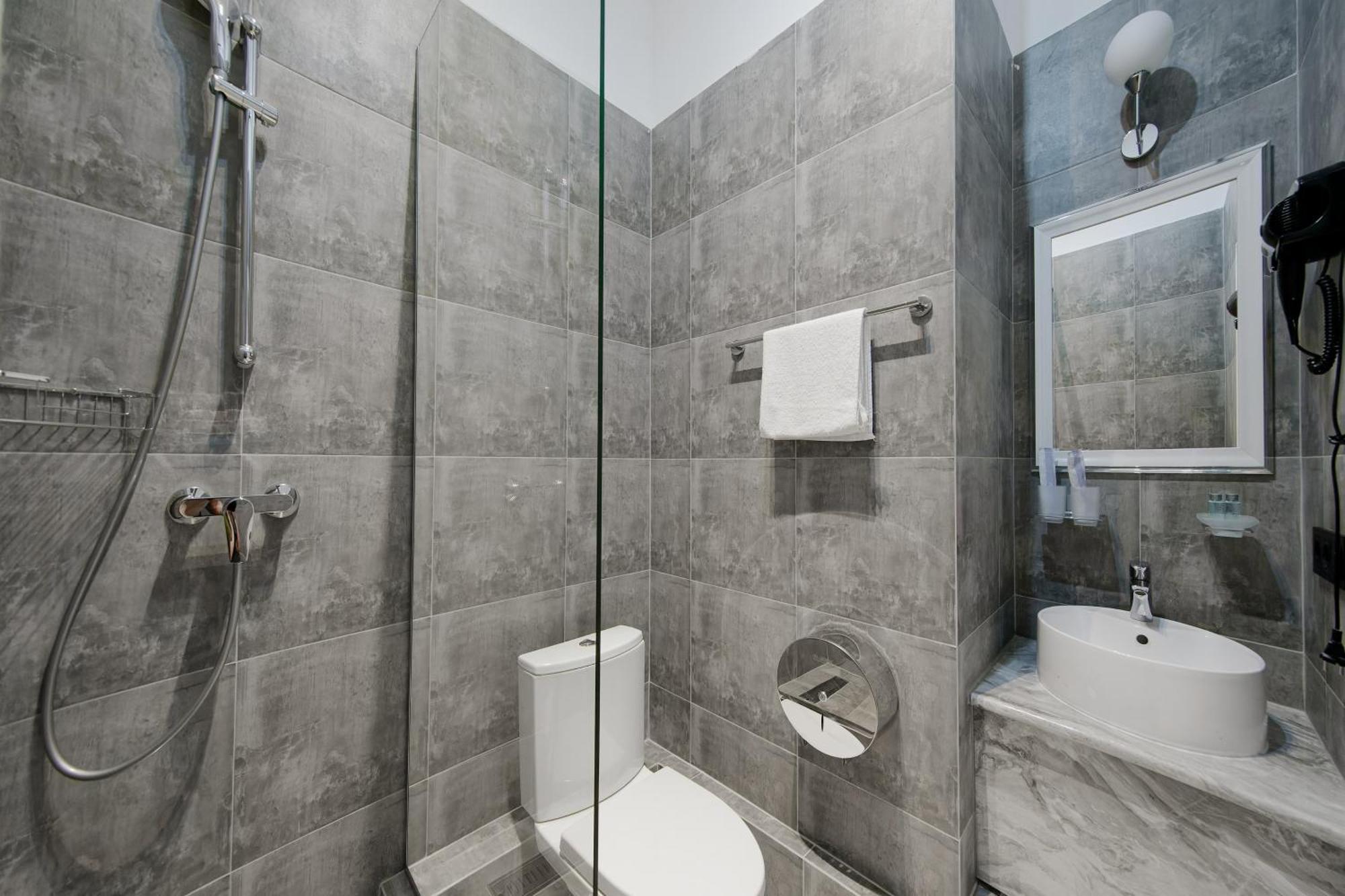 Hannah Inn Budget Hotel Astana Buitenkant foto