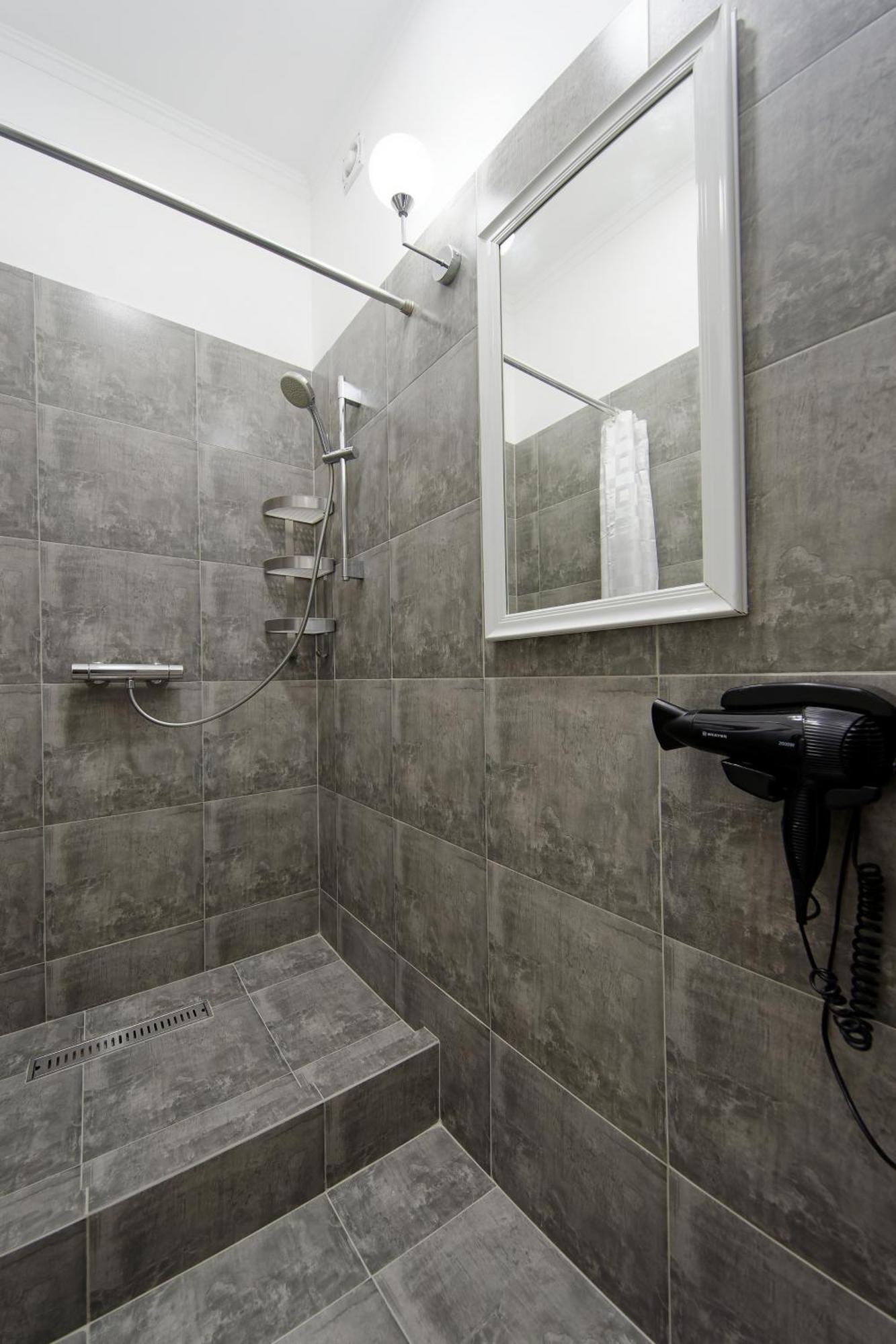 Hannah Inn Budget Hotel Astana Buitenkant foto
