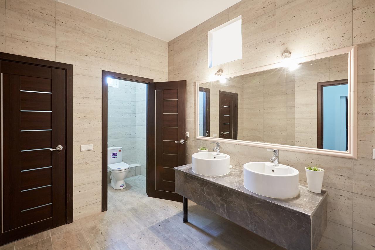 Hannah Inn Budget Hotel Astana Buitenkant foto